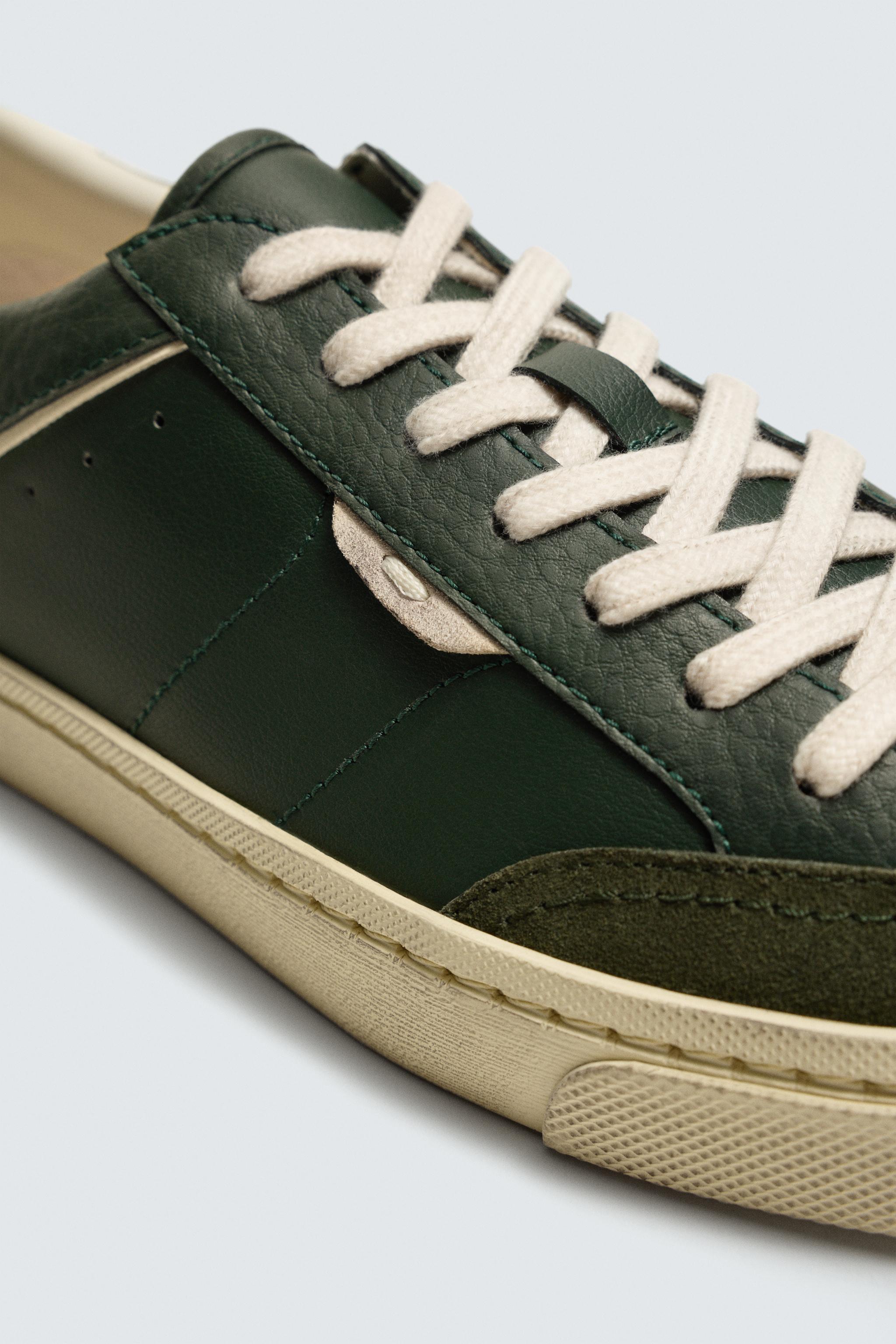 CONTRAST SOLE SNEAKERS